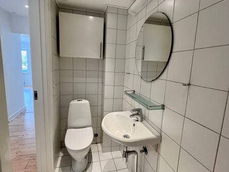 Lys og indbydende 2 værelses lejlighed i Aalborg - Photo 5