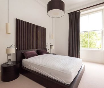 Flat 2, 8 Rothesay Place - Photo 6