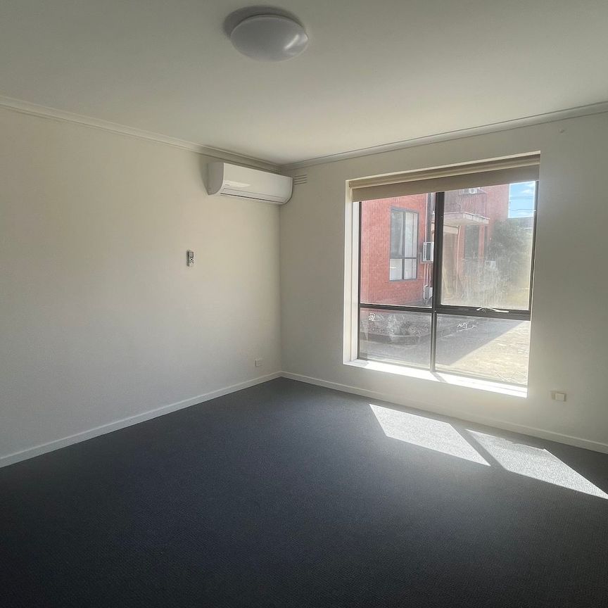 12/31-35 Potter Street, Dandenong. - Photo 1