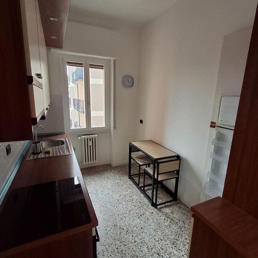 Ampio monolocale piano alto - Photo 1