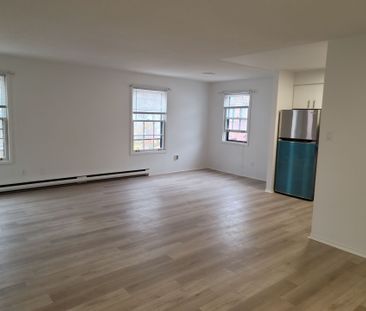 For Lease - 2 Orchard Heights Unit# 224, Aurora, Ontario - Photo 5