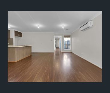 Perfect Family Home - Photo 2
