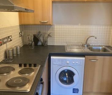 2 bedroom apartment to rent - Photo 2