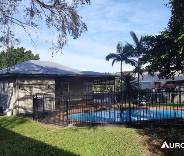 5 Little Street, Everton Park QLD 4053 - House For Rent | Domain - Photo 2