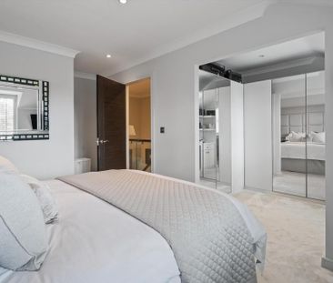 2 bedroom terraced house to rent - Photo 2