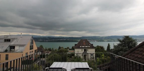 Möbliertes Wohnobjekt | mit traumhafter Aussicht auf den Zürichsee - Photo 2
