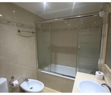 Piso en alquiler de larga temporada con terraza, garaje y trastero ... - Photo 6