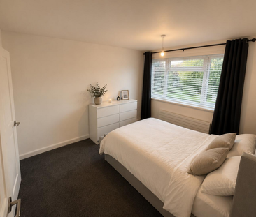 5 bedroom detached house to rent - Photo 4