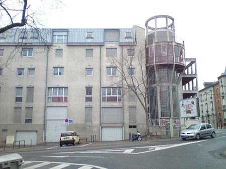 Location Appartement 2 pièces 52m² NANCY 54000 - Photo 2