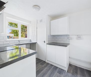 1 bedroom Maisonette to rent - Photo 5