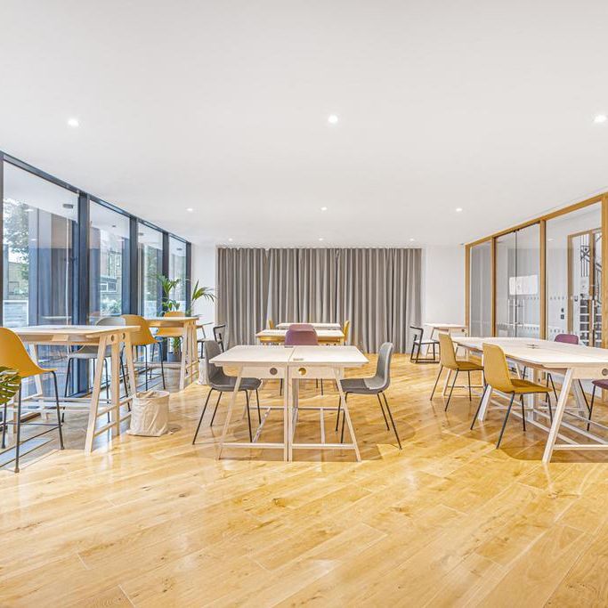 Studio to rent - Photo 1