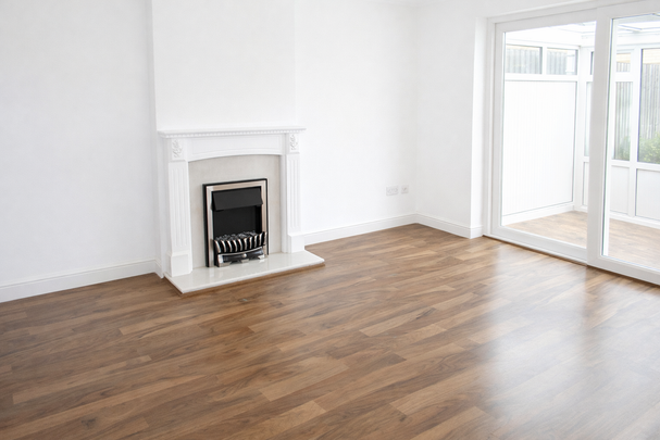 2 bedroom bungalow to rent - Photo 1