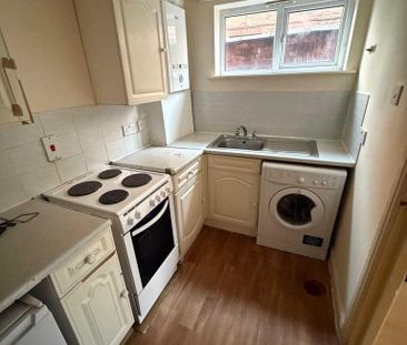 1 bedroom flat to rent - Photo 6