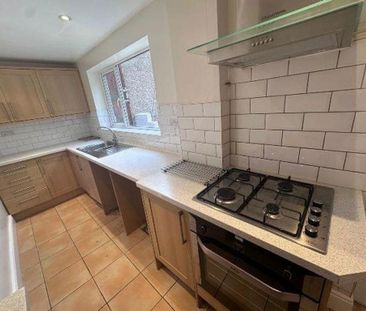 2 bedroom terraced house to rent - Photo 6