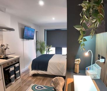 Studio to rent - Photo 1