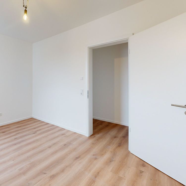 Attraktive 3-Zimmer-Wohnung mit Balkon und EBK - Foto 1