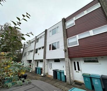 McGregor Road, Cumernauld - Photo 2