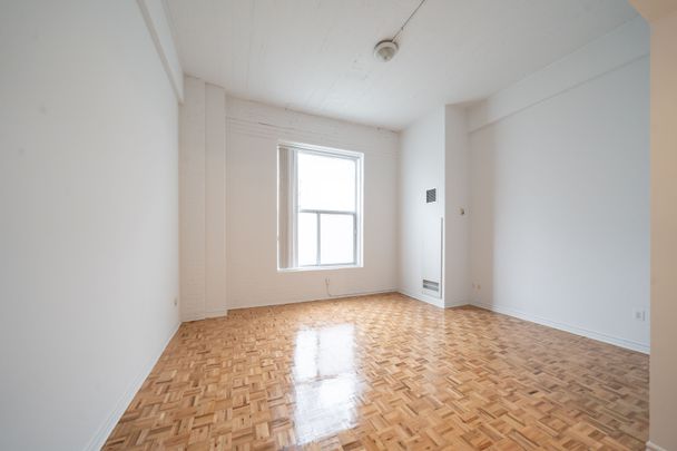 For Lease - 1401 Dupont Street Unit# 124, Toronto, Ontario - Photo 1