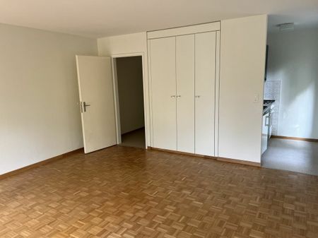 Perfekte Single-Wohnung - befristet bis 30.06.2026 - Photo 4