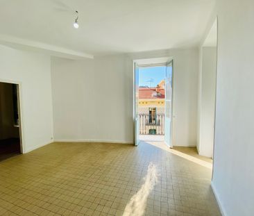 Location Appartement 3 pièces 74m² NICE 06000 - Photo 5