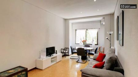 1-bedroom apartment for rent in Chopera, workers and postgraduate students only - Foto 4