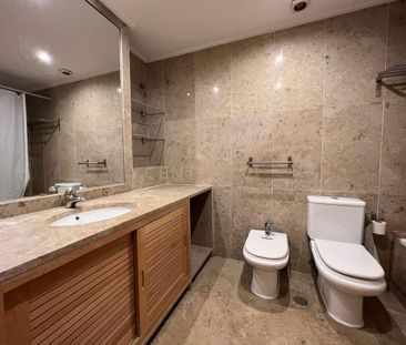 São Domingos de Benfica, Lisbon - Photo 5