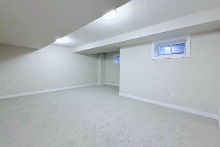 For Lease - 381 Les Emmerson Drive, Barrhaven, Ontario - Photo 4