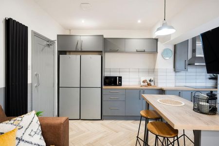 1 bedroom property with land to rent - Photo 5