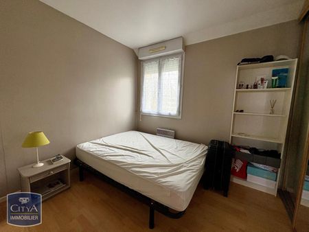 Location Appartement 3 pièces 56m² MARCQ EN BAROEUL 59700 - Photo 3