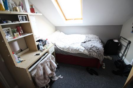 Cathays Terrace, Cathays - Photo 4