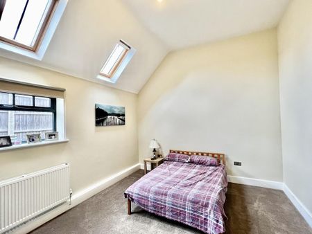 2 bedroom barn conversion to rent - Photo 3