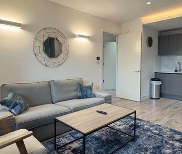 1 bedroom flat to rent - Photo 6