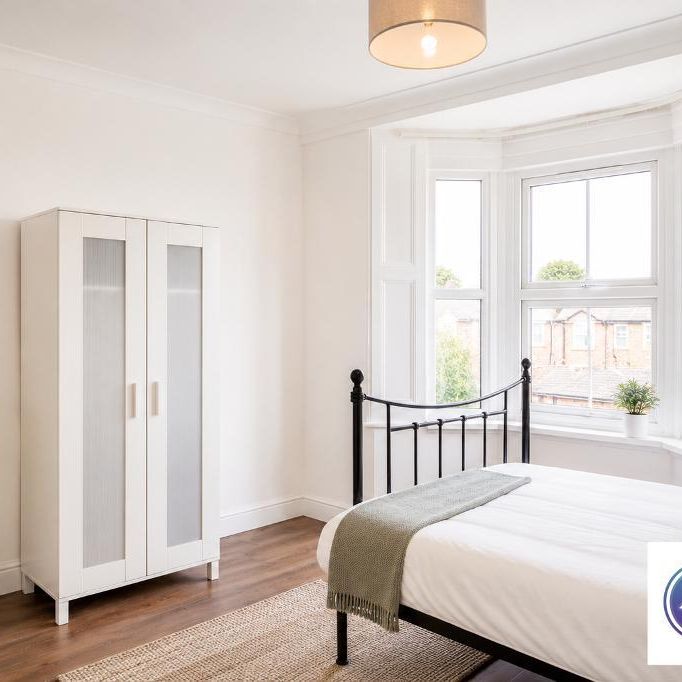 6 Bedroom Flat To Rent - Photo 1