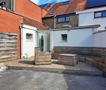 Gezellige stadswoning te huur met ruime garage en parking! - Foto 3