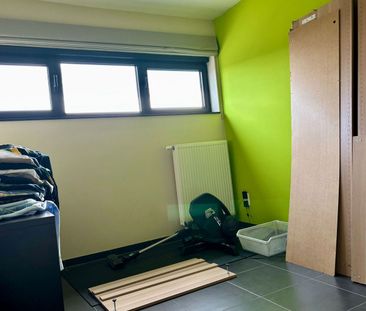 Ruim tweeslaapkamer appartement met een vlotte verbinding naar het ... - Foto 2