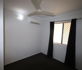 Gem in Mount Louisa - Photo 5