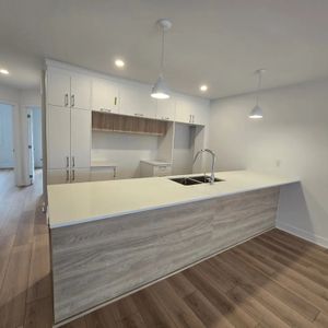 5 1/2 NOUVELLE CONSTRUCTION - WINDSOR - Photo 3