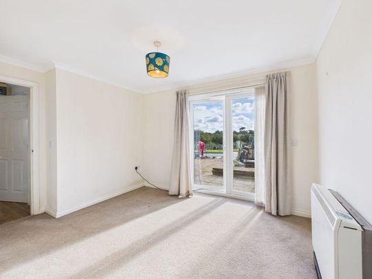 3 bedroom end of terrace house to rent - Photo 1