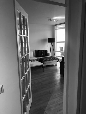 De Esch, Rotterdam - Foto 2