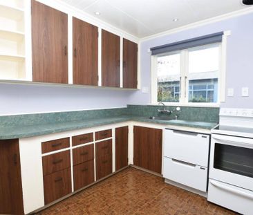 66 Meldrum Street, Winton - Photo 3