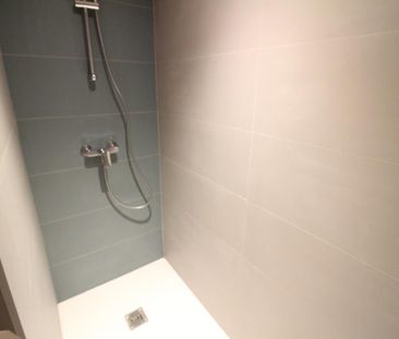 Location Appartement 2 pièces 46m² - Photo 2