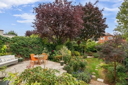 5 bedroom terraced house to rent - Photo 3