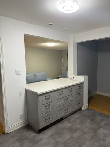 For Lease - 13 Bromley Crescent, Brampton, Ontario - Photo 4