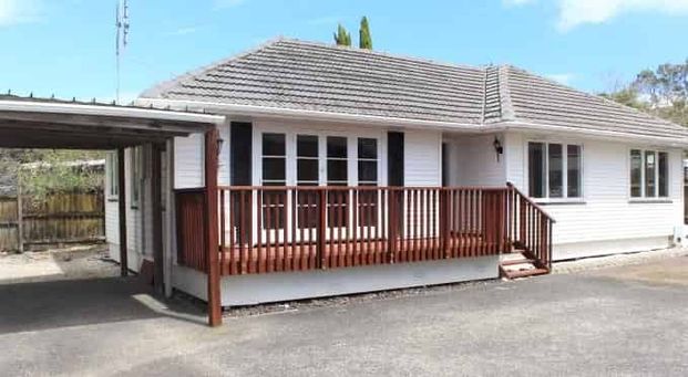 Elevate Your Lifestyle Ã¢ÂÂ Contemporary 3-Bedroom Mt Roskill Gem - Photo 1