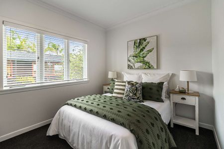 A Private, Sunny Retreat Just for You - Photo 4