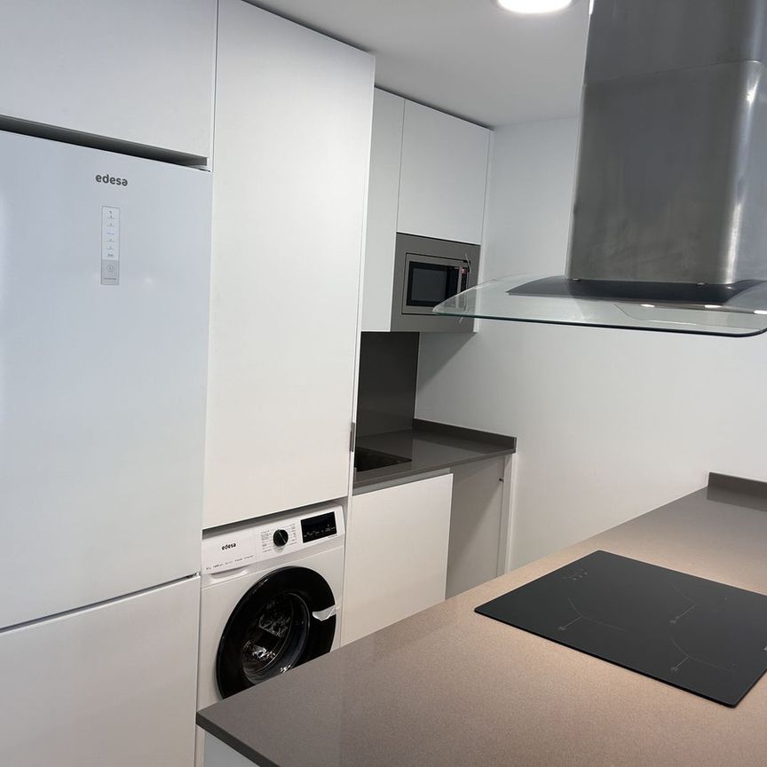 Middle Floor Apartment · Estepona - Photo 1