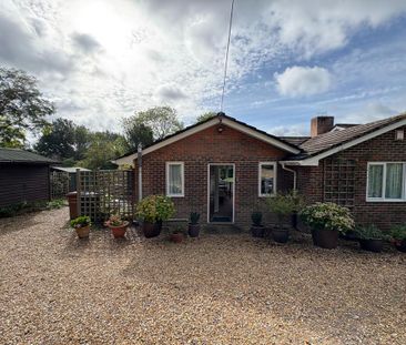 1 bedroom bungalow to rent - Photo 3