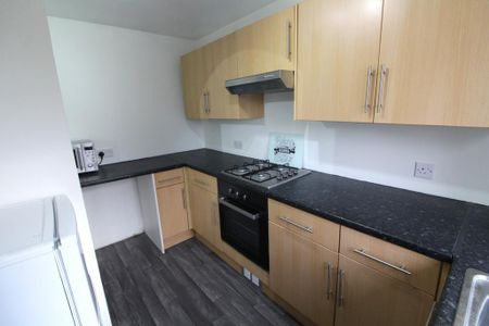 1 bedroom flat to rent - Photo 4