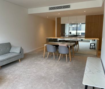 [North Facing]Waterfall - Modern Two Bedroom Plus Study/Guest Room ... - Photo 2