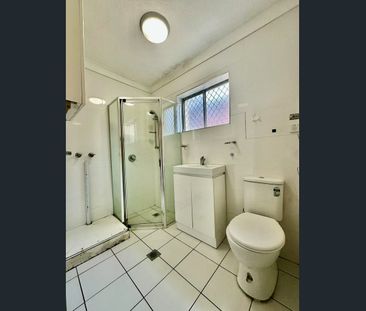 Beautifully Modern Unit - Photo 5